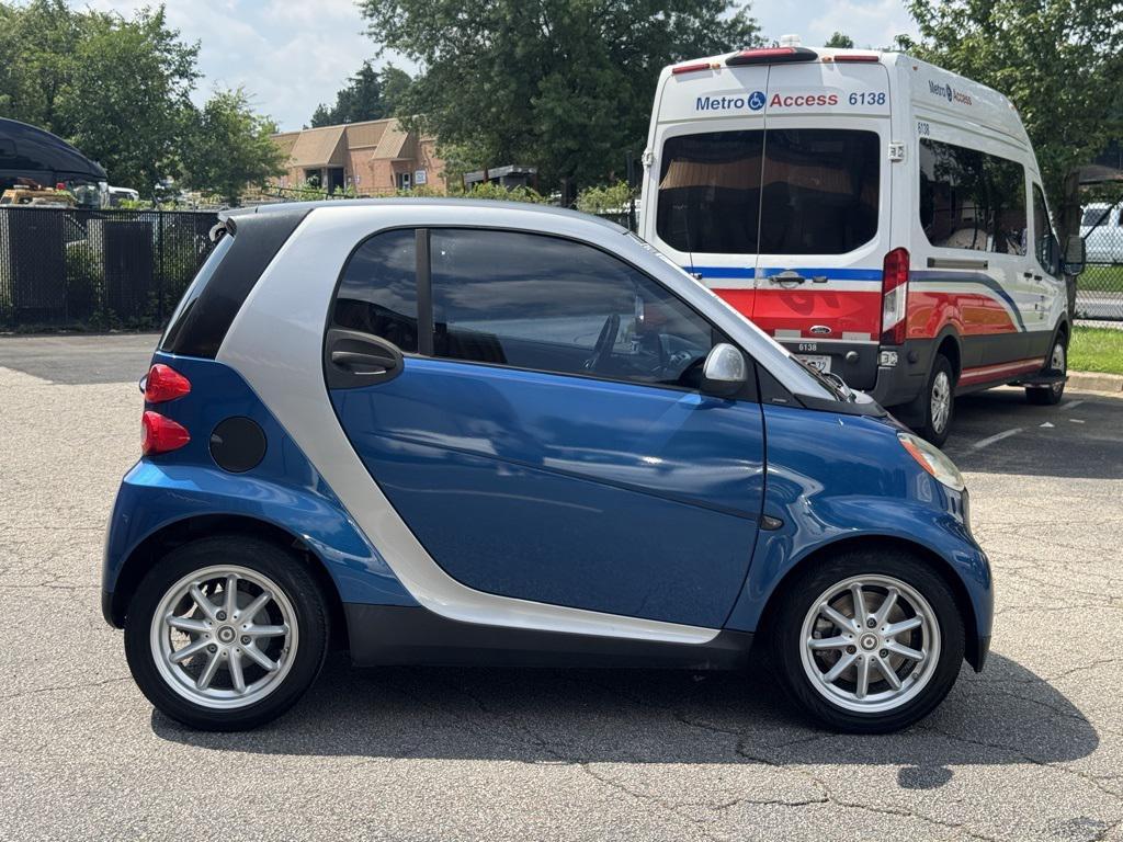 used 2009 smart ForTwo car, priced at $5,743