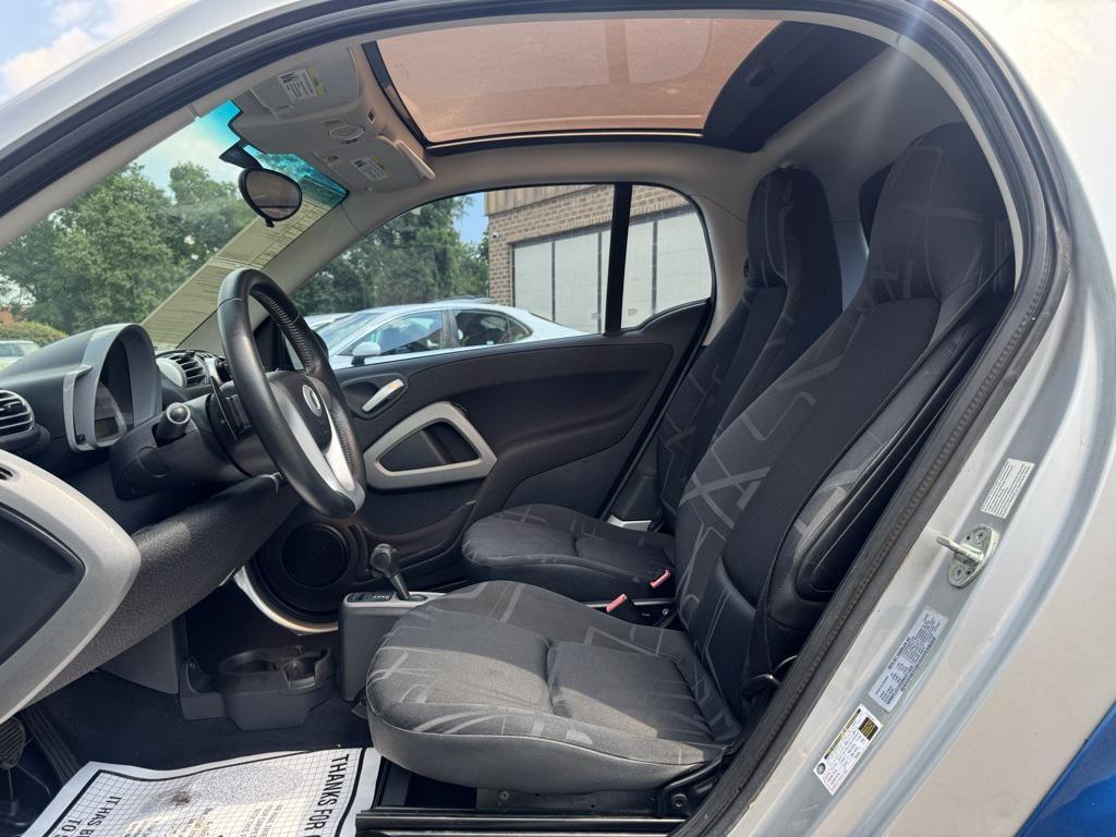 used 2009 smart ForTwo car, priced at $5,743