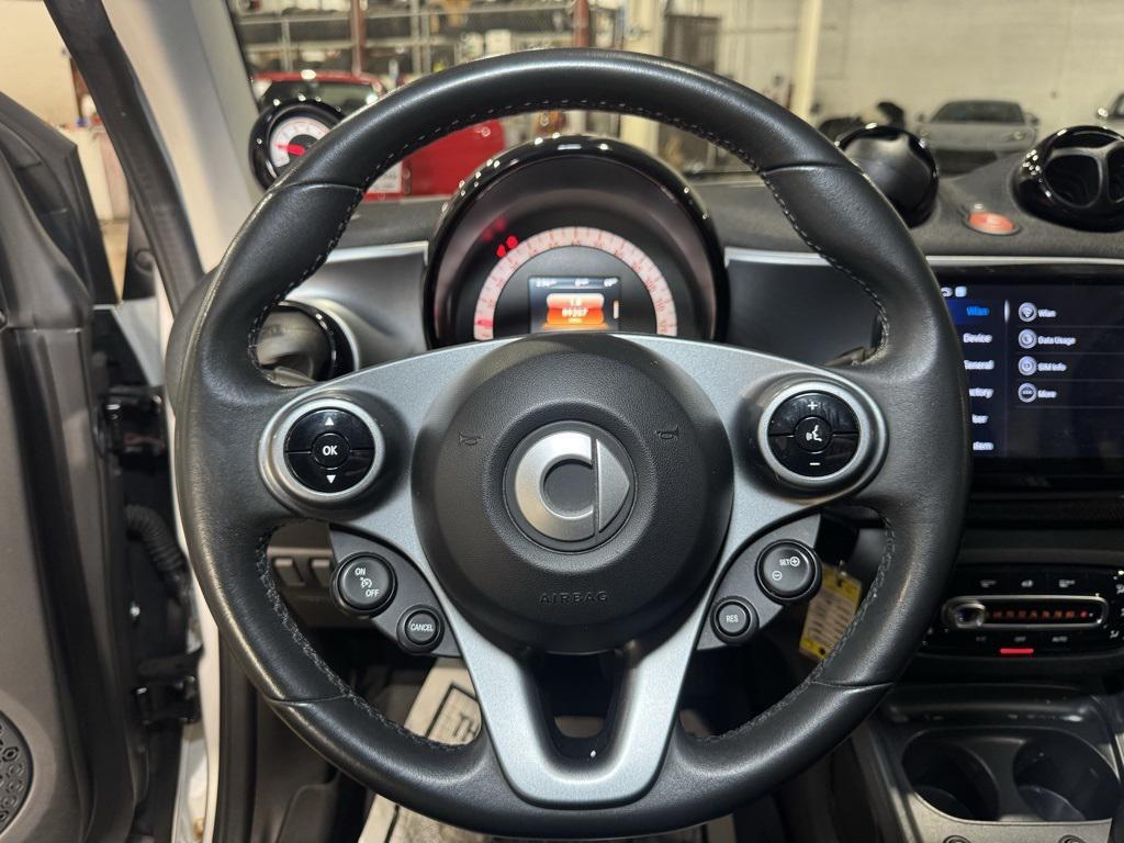 used 2016 smart ForTwo car, priced at $8,995