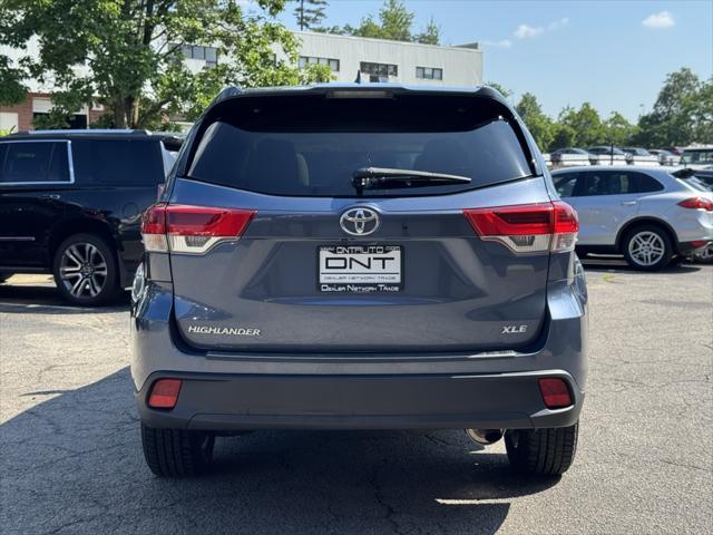 used 2019 Toyota Highlander car, priced at $23,586