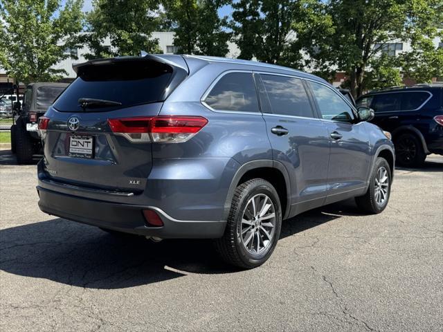 used 2019 Toyota Highlander car, priced at $23,586