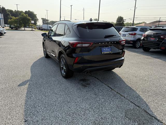 used 2023 Ford Escape car, priced at $23,990