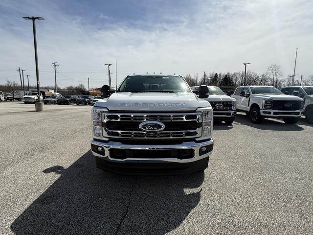 new 2025 Ford F-350 car, priced at $61,079