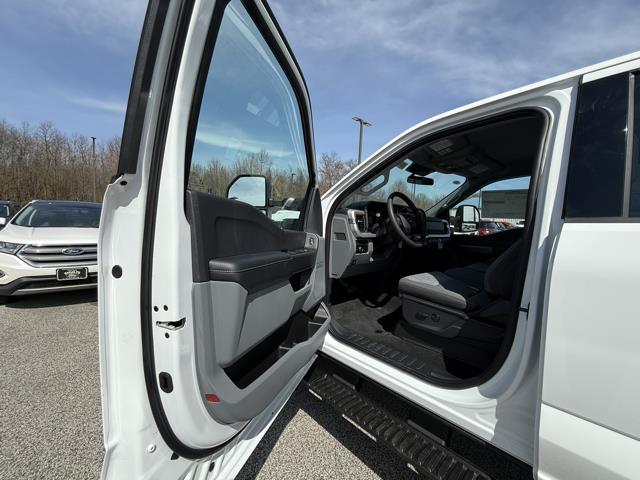 new 2025 Ford F-350 car, priced at $61,079