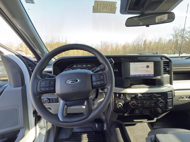 new 2025 Ford F-350 car, priced at $57,020