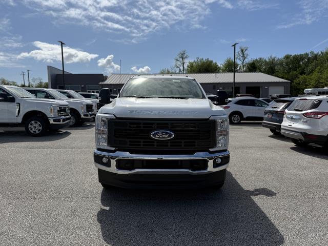 new 2025 Ford F-350 car, priced at $57,871