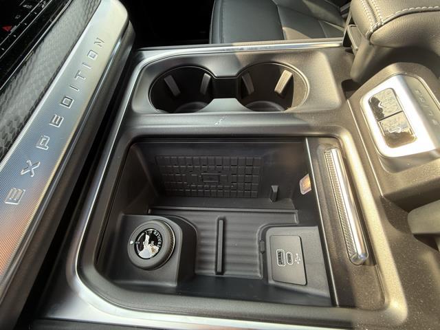 new 2025 Ford Expedition Max car, priced at $86,170