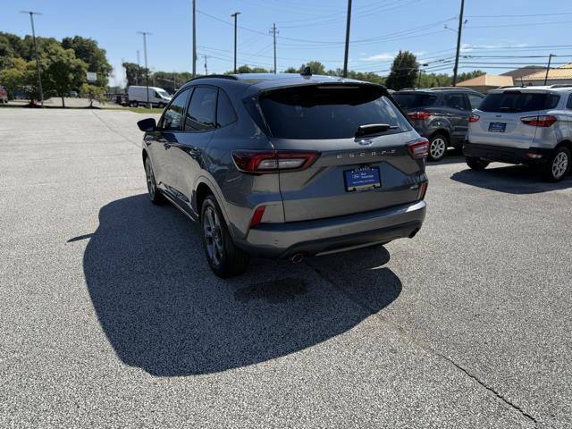 used 2023 Ford Escape car, priced at $26,990