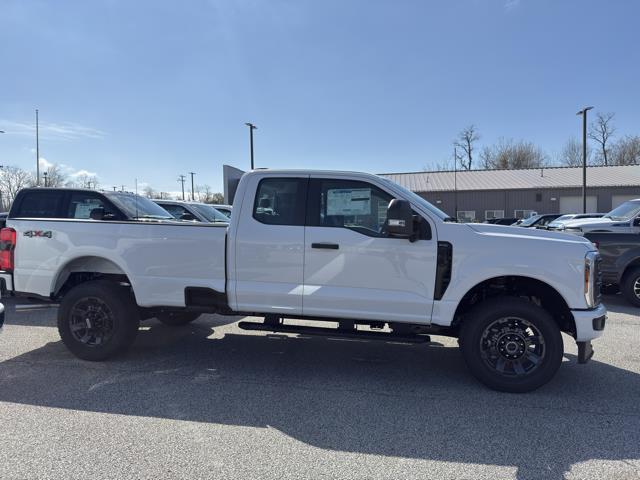 new 2025 Ford F-350 car, priced at $58,399