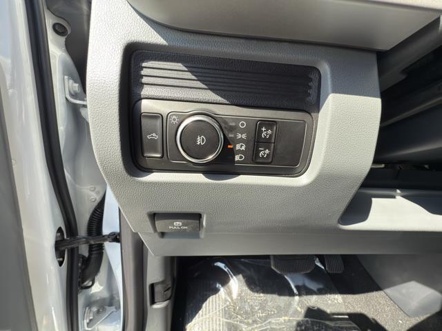 new 2025 Ford F-350 car, priced at $58,399