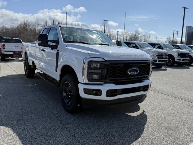 new 2025 Ford F-350 car, priced at $58,399