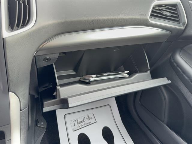 used 2022 Ford Edge car, priced at $23,990