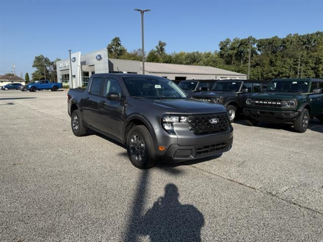 new 2025 Ford Maverick car, priced at $33,900
