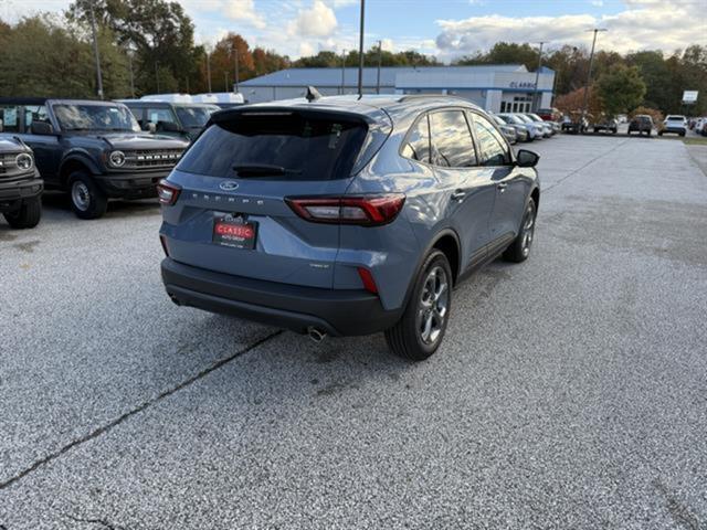 new 2026 Ford Escape car, priced at $37,470