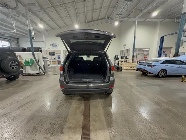 used 2020 Jeep Grand Cherokee car, priced at $23,990