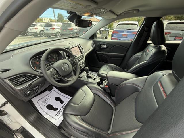 used 2022 Jeep Cherokee car, priced at $25,990