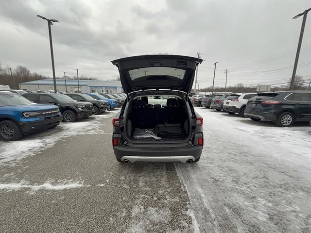 used 2023 Ford Escape car, priced at $24,990