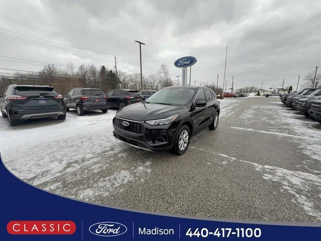 used 2023 Ford Escape car, priced at $24,990