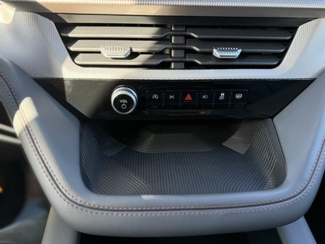 new 2025 Ford Explorer car, priced at $47,220