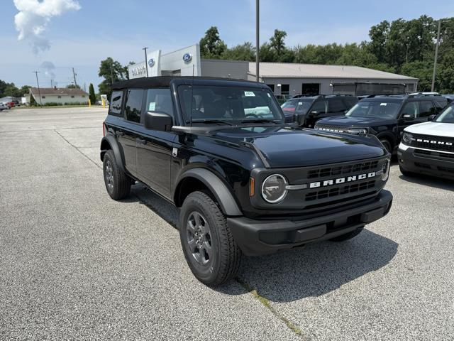 new 2025 Ford Bronco car, priced at $44,200