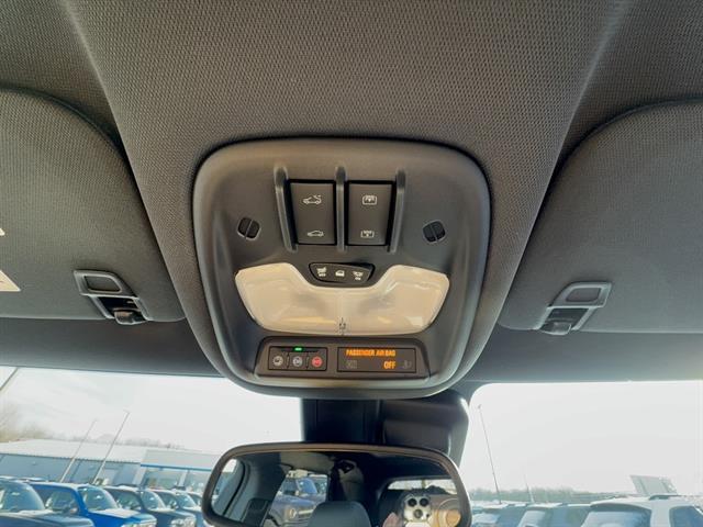 used 2024 Chevrolet TrailBlazer car, priced at $25,990