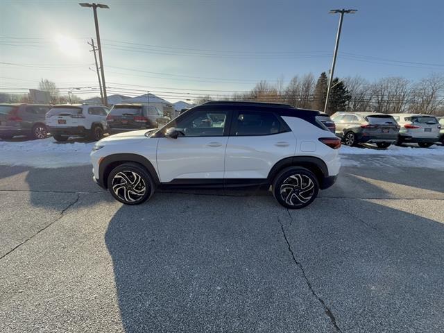 used 2024 Chevrolet TrailBlazer car, priced at $25,990