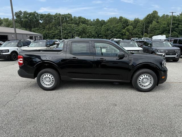 new 2025 Ford Maverick car, priced at $31,840