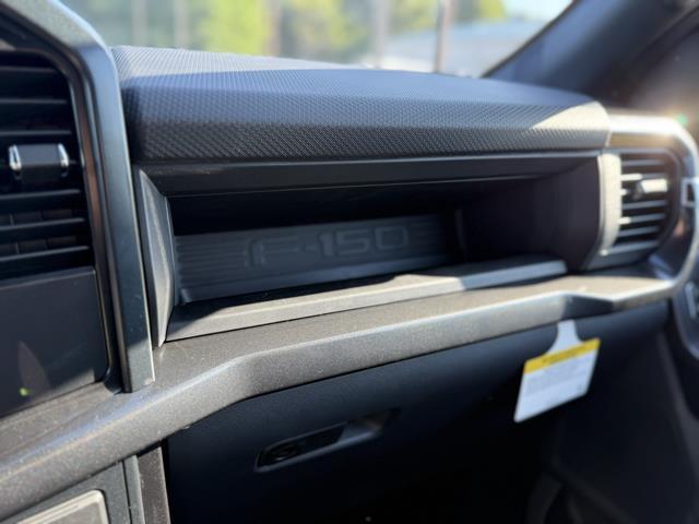 new 2025 Ford F-150 car, priced at $51,960