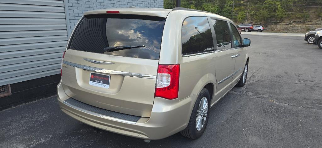 used 2015 Chrysler Town & Country car, priced at $7,995