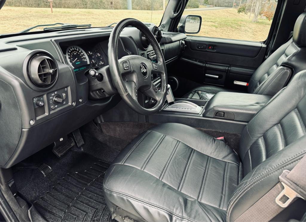 used 2005 Hummer H2 car, priced at $13,995