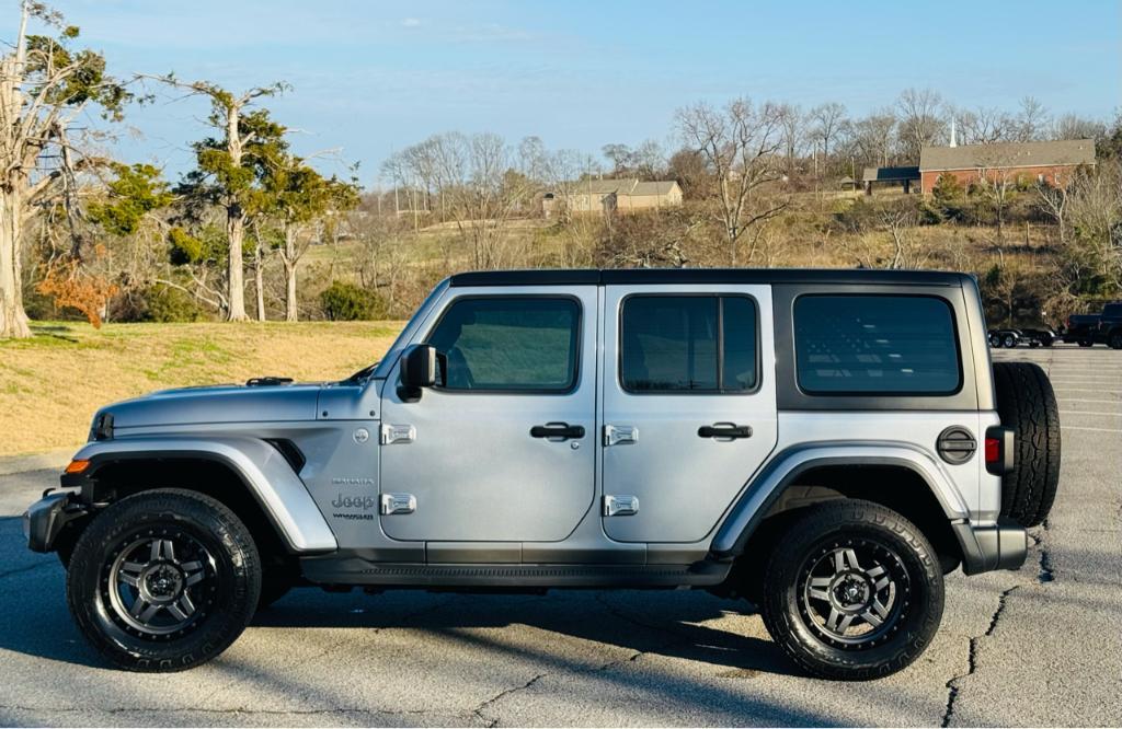 used 2018 Jeep Wrangler Unlimited car, priced at $27,495