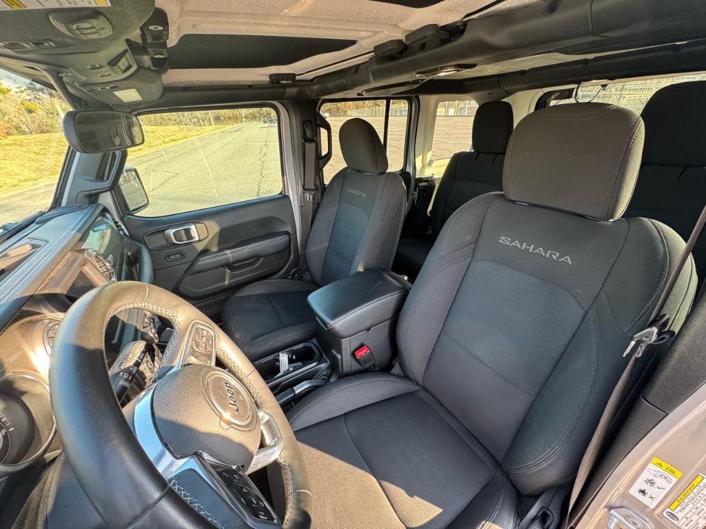 used 2018 Jeep Wrangler Unlimited car, priced at $27,495