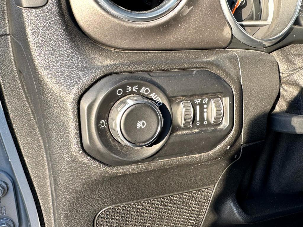 used 2018 Jeep Wrangler Unlimited car, priced at $25,795