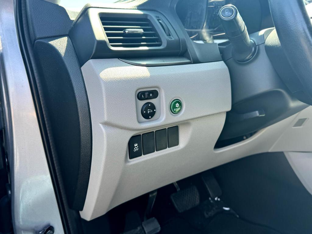 used 2016 Honda Pilot car, priced at $17,991
