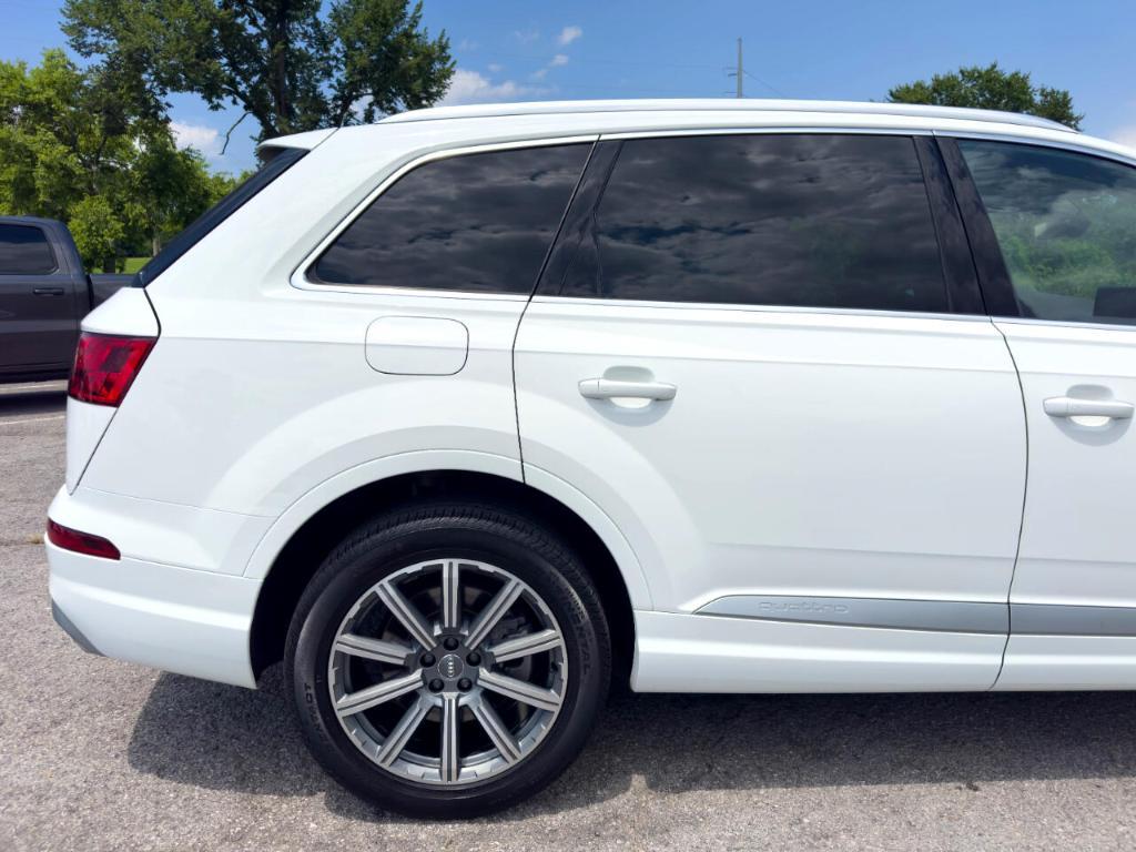 used 2019 Audi Q7 car, priced at $21,995