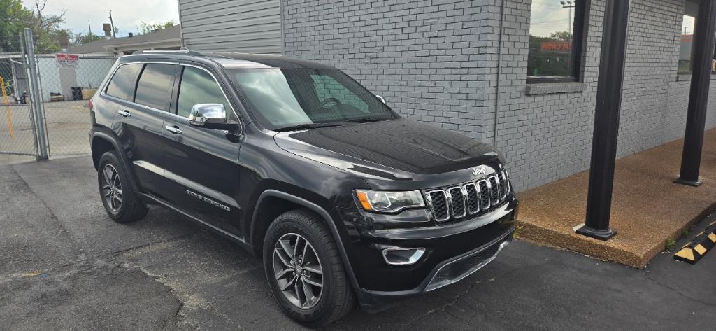 used 2018 Jeep Grand Cherokee car, priced at $19,795