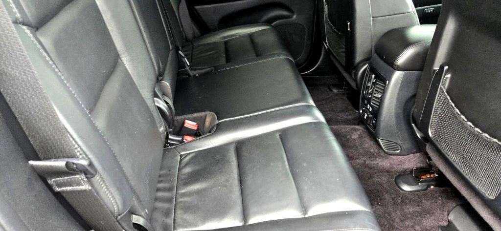 used 2018 Jeep Grand Cherokee car, priced at $18,395