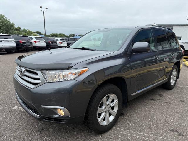 used 2011 Toyota Highlander car, priced at $7,999
