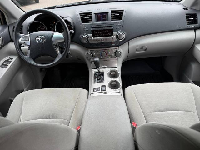 used 2011 Toyota Highlander car, priced at $7,999