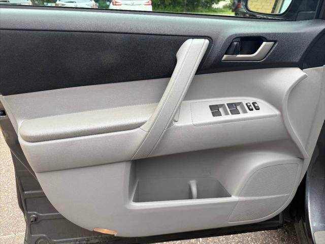 used 2011 Toyota Highlander car, priced at $7,999