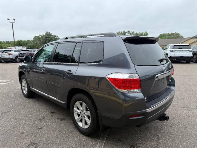 used 2011 Toyota Highlander car, priced at $7,999