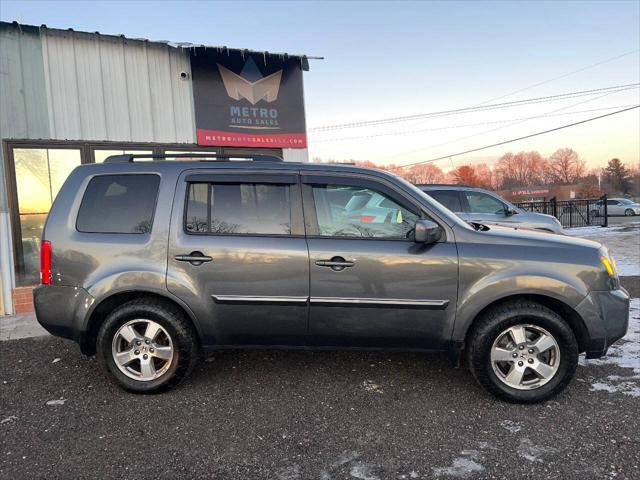 used 2011 Honda Pilot car, priced at $10,500