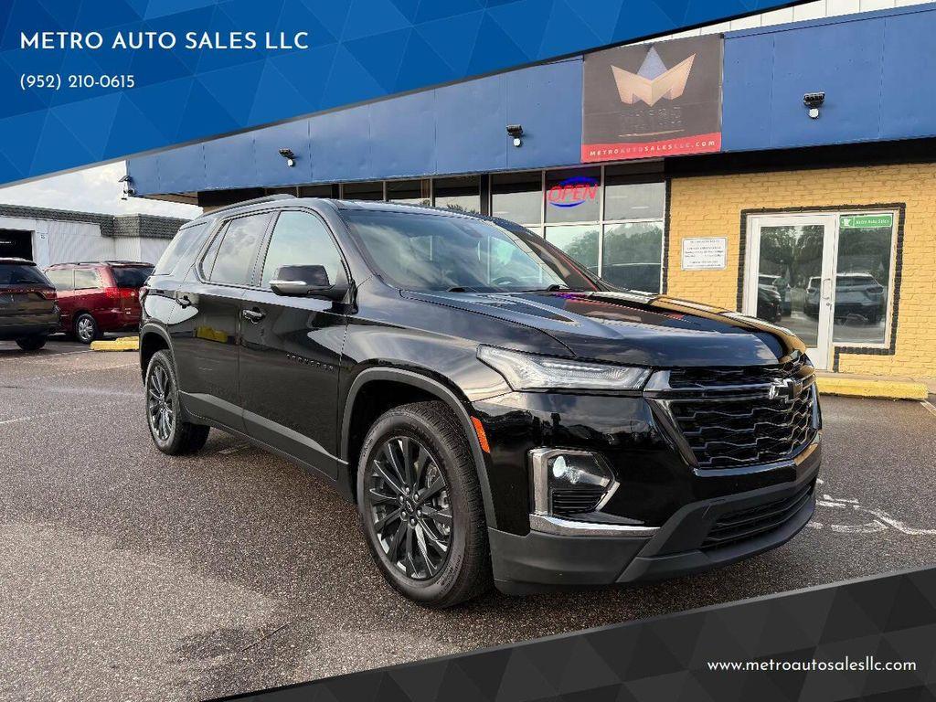 used 2022 Chevrolet Traverse car, priced at $24,999
