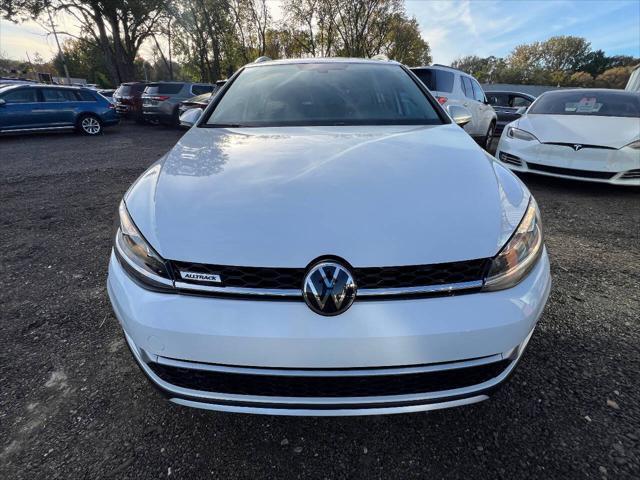 used 2019 Volkswagen Golf Alltrack car, priced at $19,999