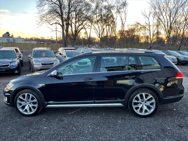 used 2019 Volkswagen Golf Alltrack car, priced at $19,999