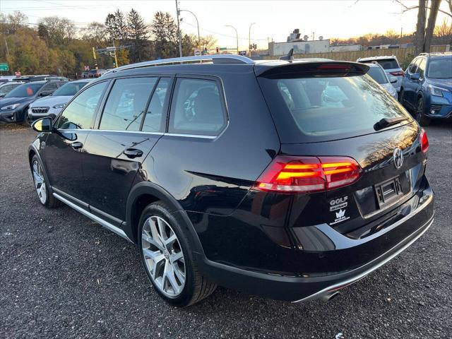 used 2019 Volkswagen Golf Alltrack car, priced at $19,999