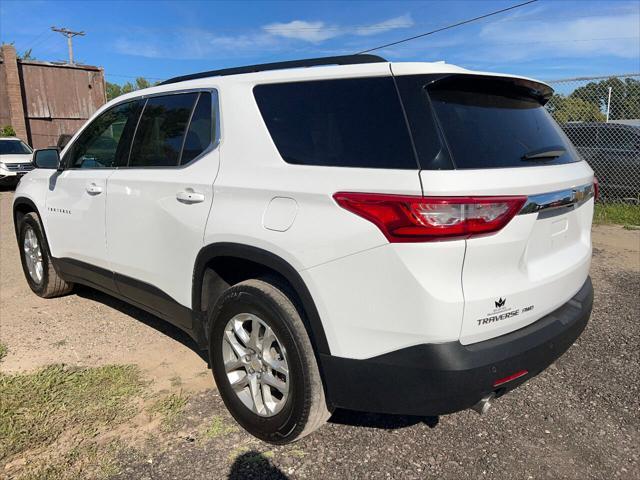 used 2021 Chevrolet Traverse car, priced at $17,999