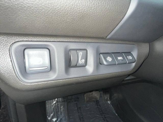 used 2022 GMC Acadia car, priced at $26,999