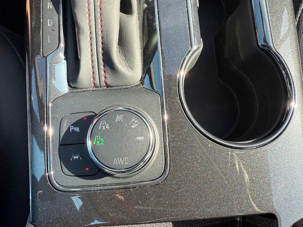 used 2025 Chevrolet Blazer car, priced at $29,999