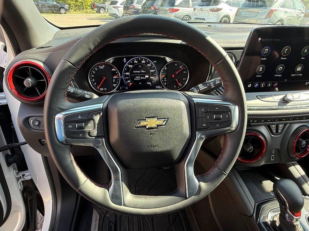used 2025 Chevrolet Blazer car, priced at $29,999